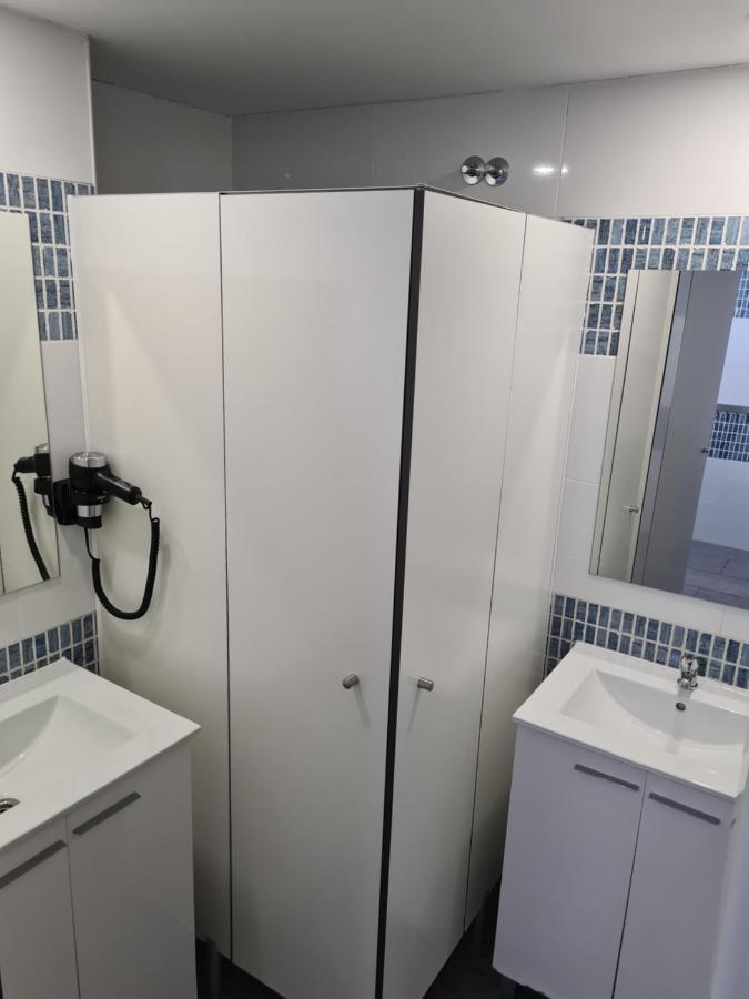 Hostel M-A Rooms Mate Madrid Ngoại thất bức ảnh