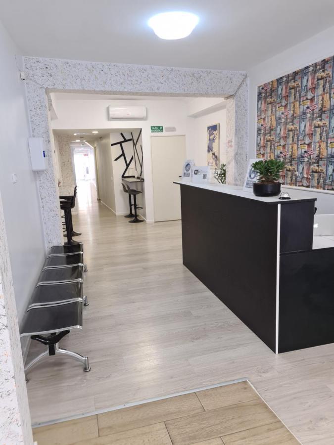 Hostel M-A Rooms Mate Madrid Ngoại thất bức ảnh